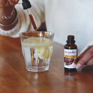 Organic propolis tincture 2