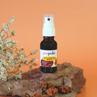 Brown propolis spray 2